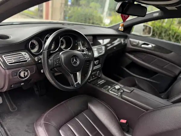 Mercedes-Benz CLS 2013