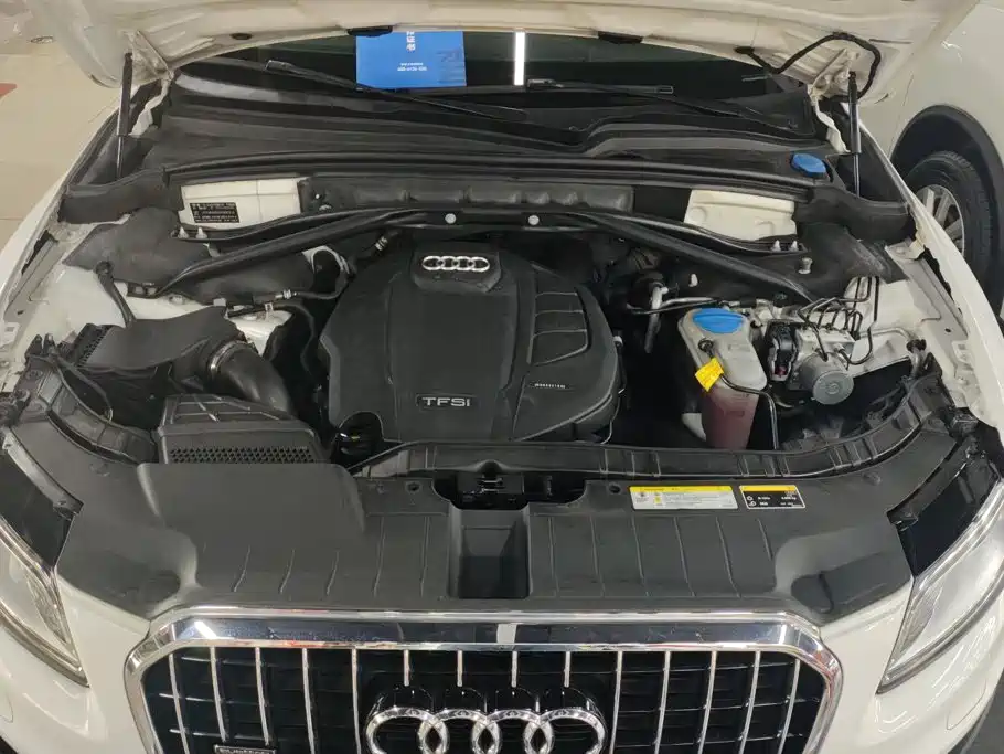 Audi Q5 2017 — фото 10