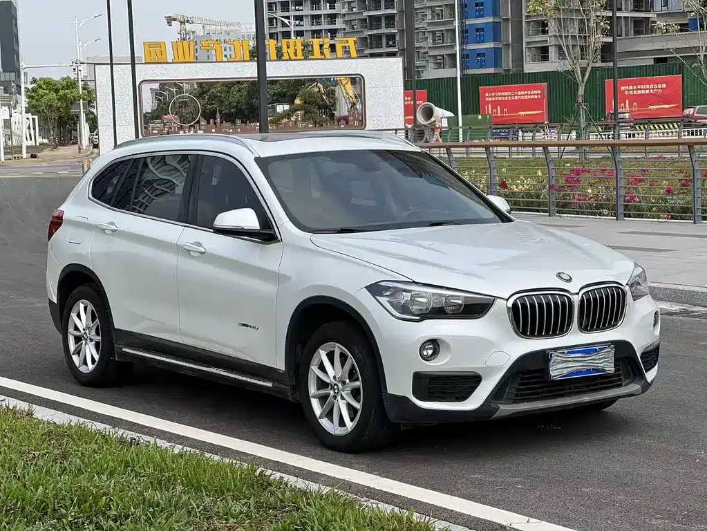 BMW X1 2017 — фото 2