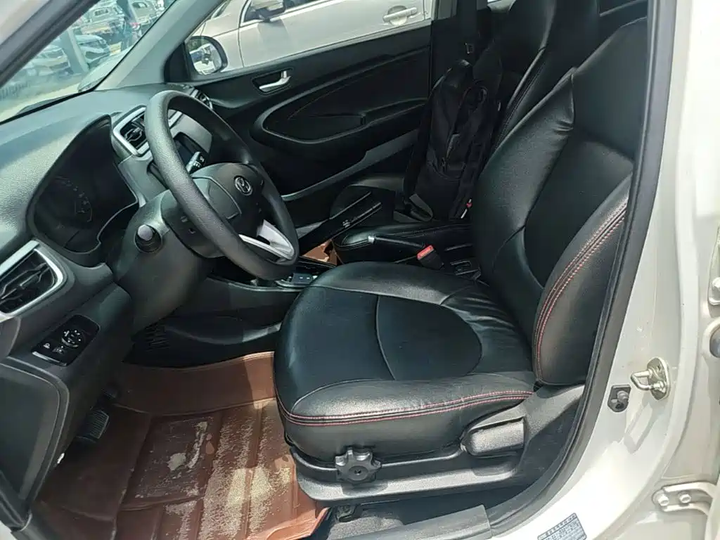 Hyundai Accent 2019 — фото 15