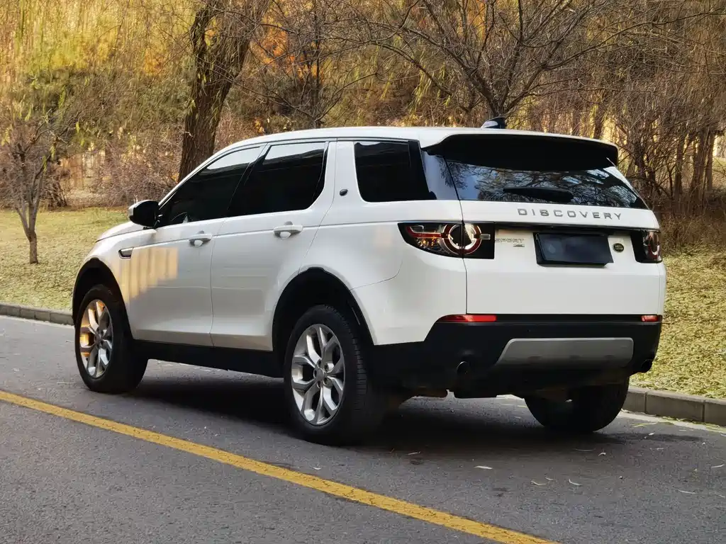 Land Rover Discovery Sport 2018 — фото 5