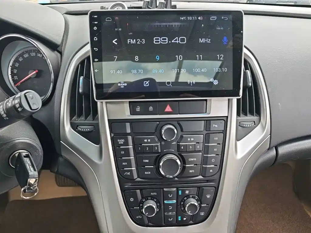 Buick Excelle 2015 — фото 13