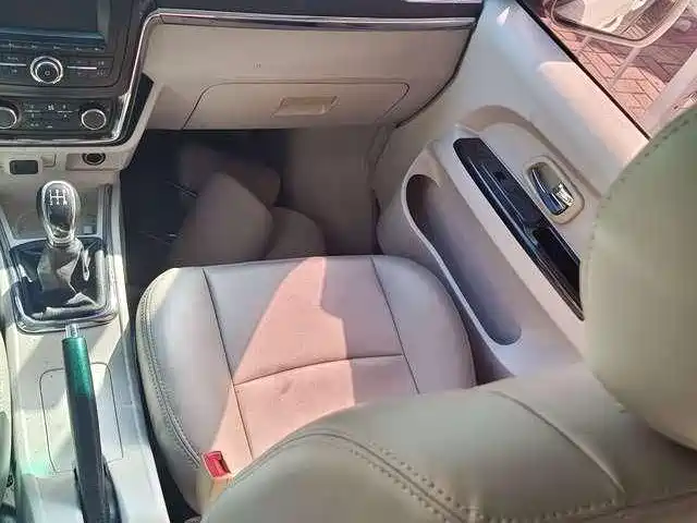 Jinbei Hiace X30L 2018