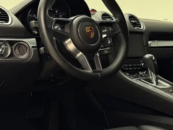 Porsche 718 2018