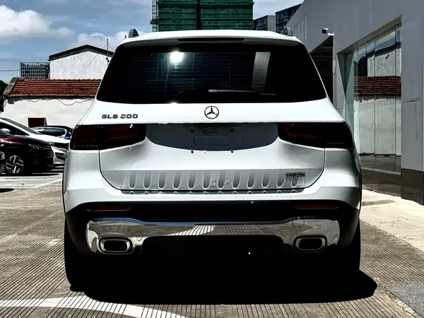 Mercedes-Benz GLB 2021