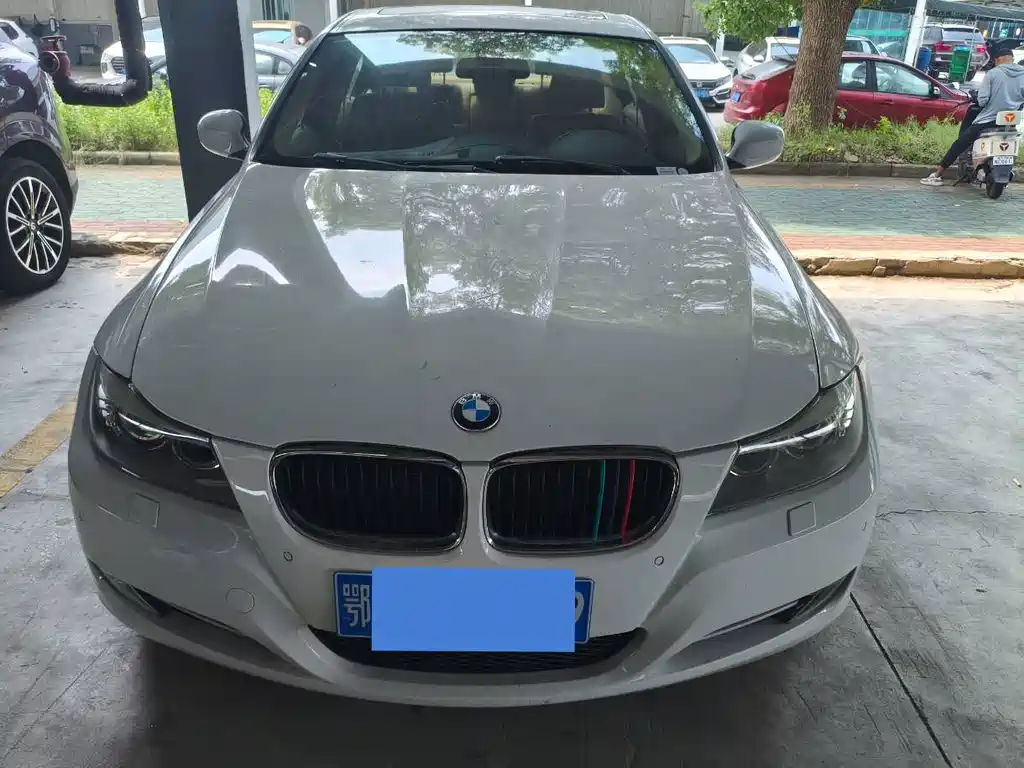 BMW 3 Series 2012 — фото 2