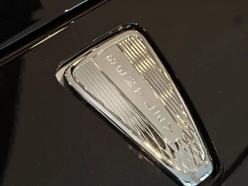 Bentley Flying Spur — фото 7