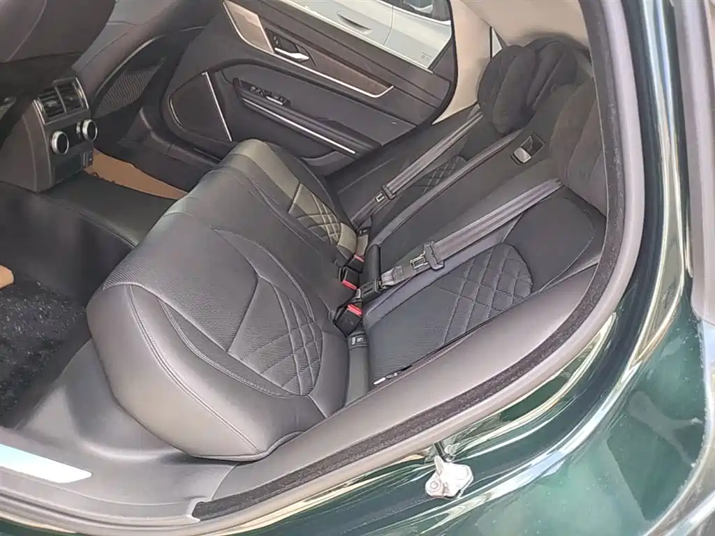 Jaguar XFL 2023 — фото 17
