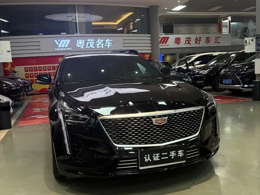 Cadillac CT6 2019 — фото 1