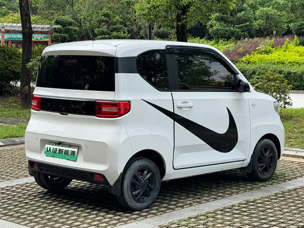 Wuling MINIEV 2021 — фото 12