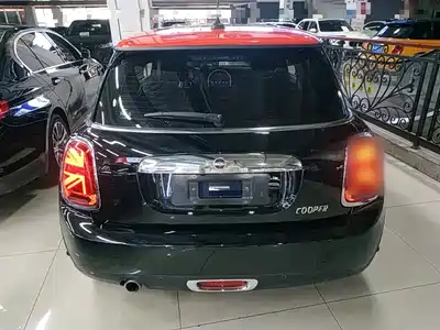 MINI MINI 2018