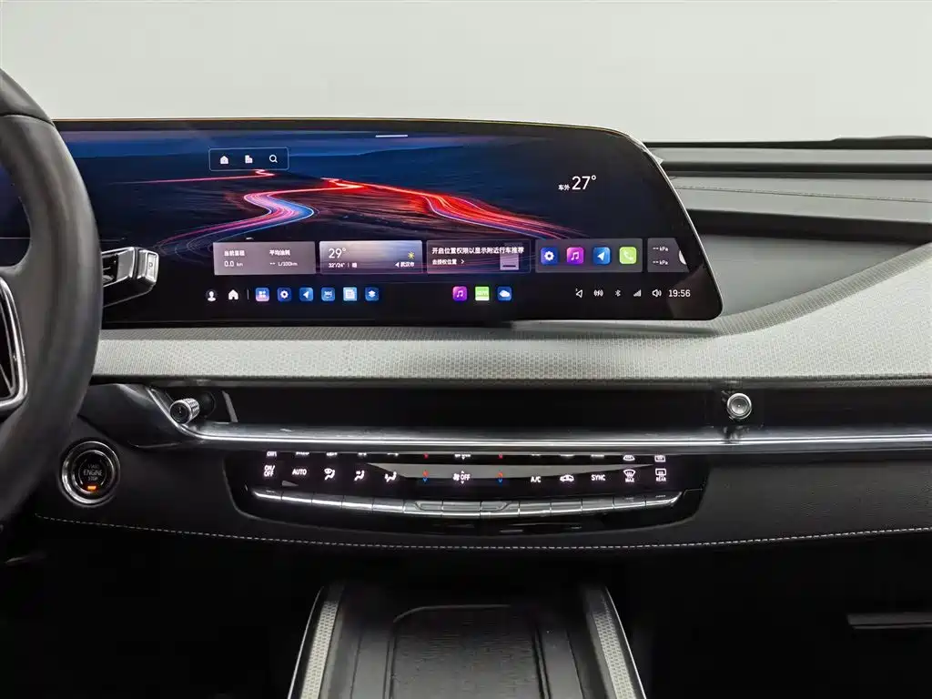 Cadillac XT5 2024 — фото 12
