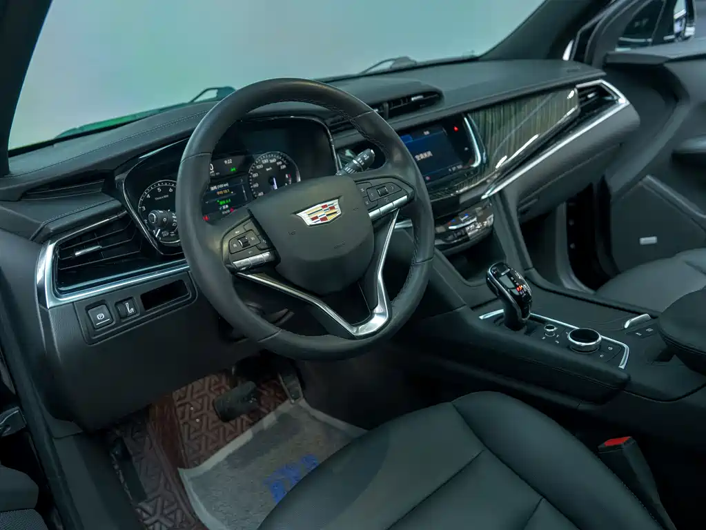 Cadillac XT6 2021 — фото 10