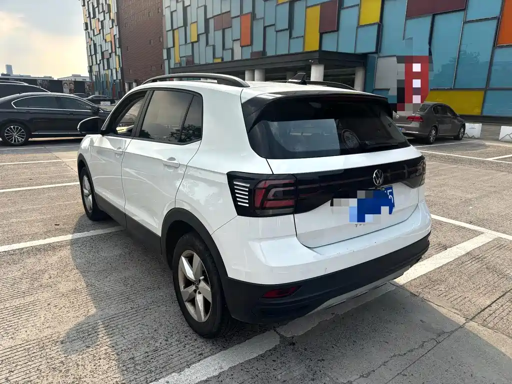 Volkswagen T-Cross 2023 — фото 11