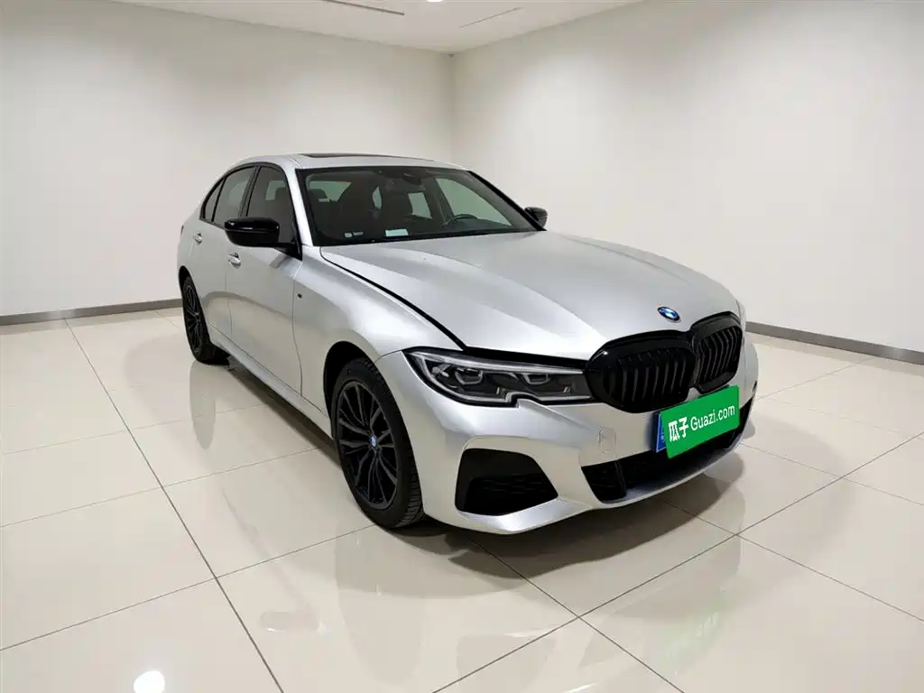 BMW 3 Series 2021