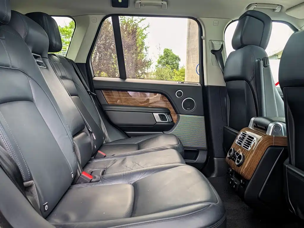 Land Rover Range Rover 2019 — фото 14