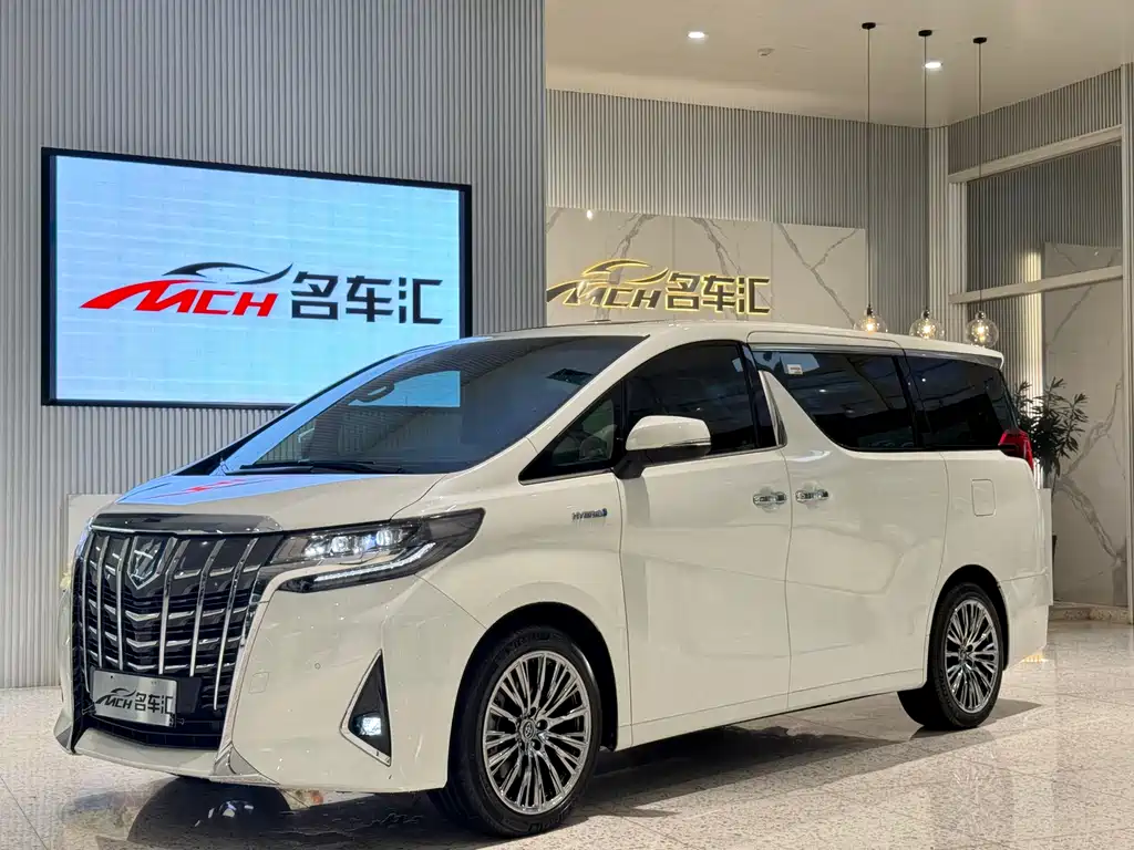 Toyota Alphard 2021 — фото 1