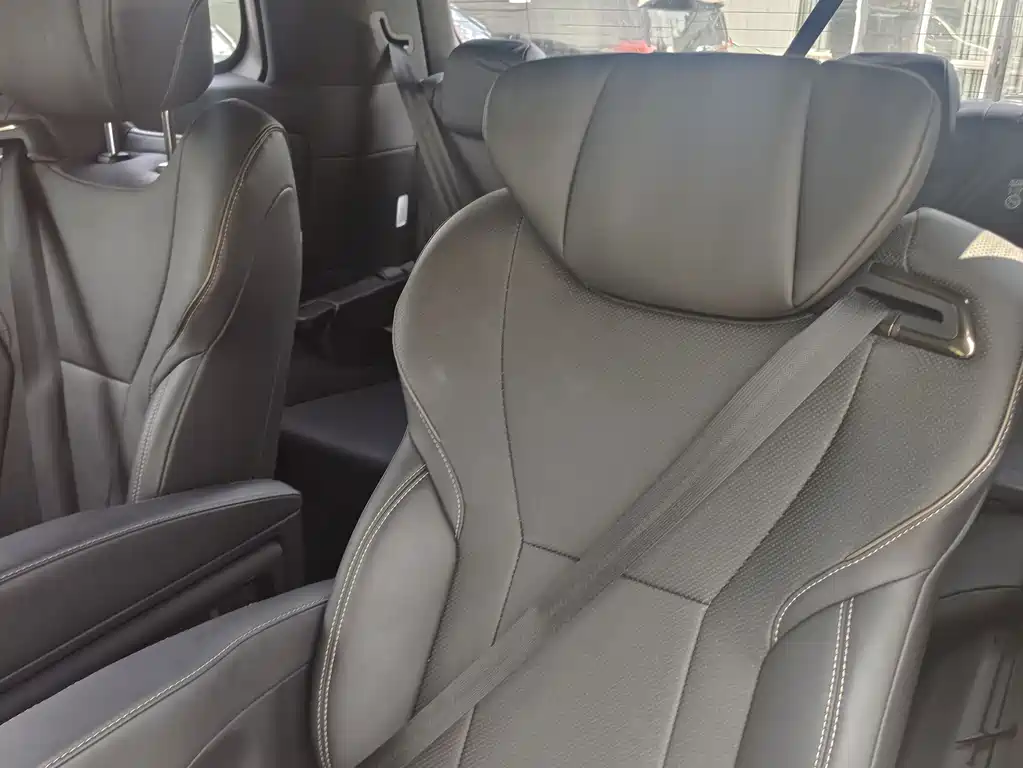 Toyota Alphard 2019 — фото 8
