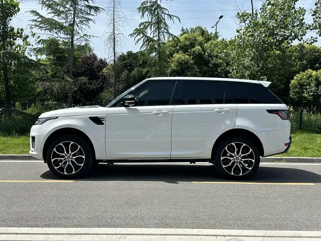 Land Rover Sport 2021 — фото 6