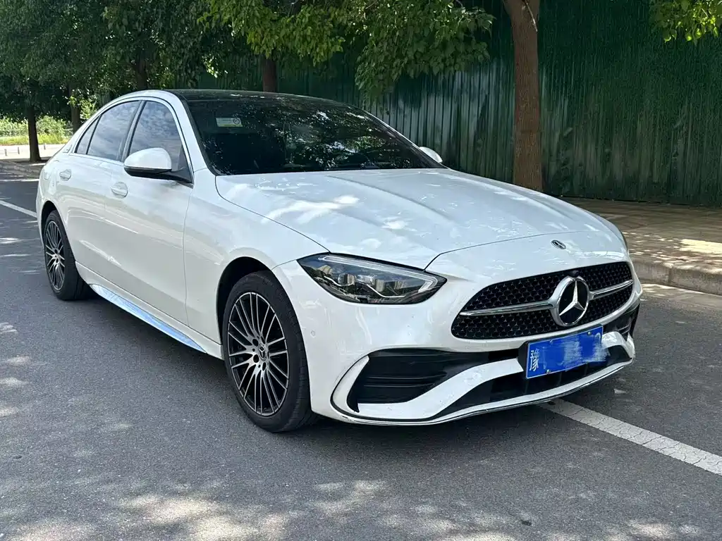 Mercedes-Benz C-Class 2022