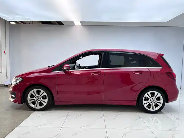Mercedes-Benz B-Class 2018