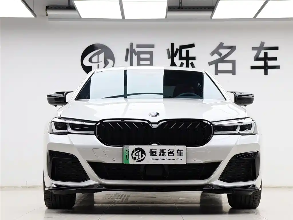 BMW 5 Series New Energy 2023 — фото 26