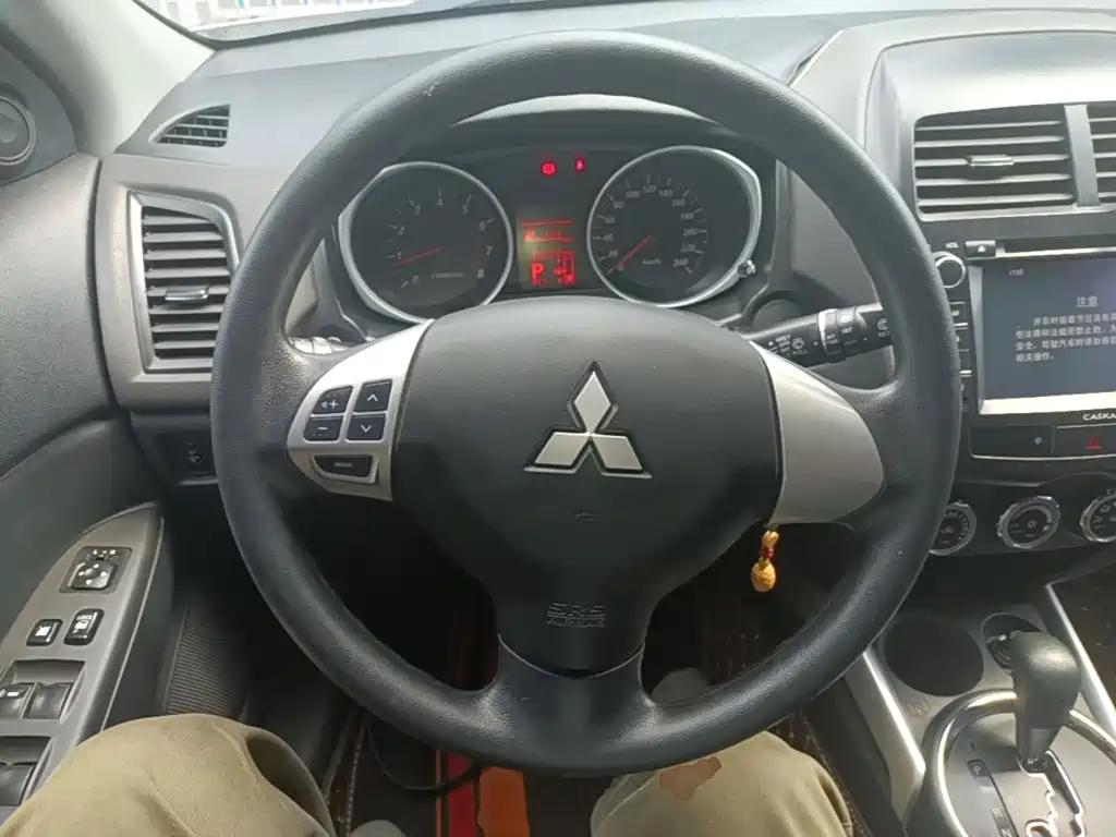 Mitsubishi Jinxuan ASX 2014 — фото 11