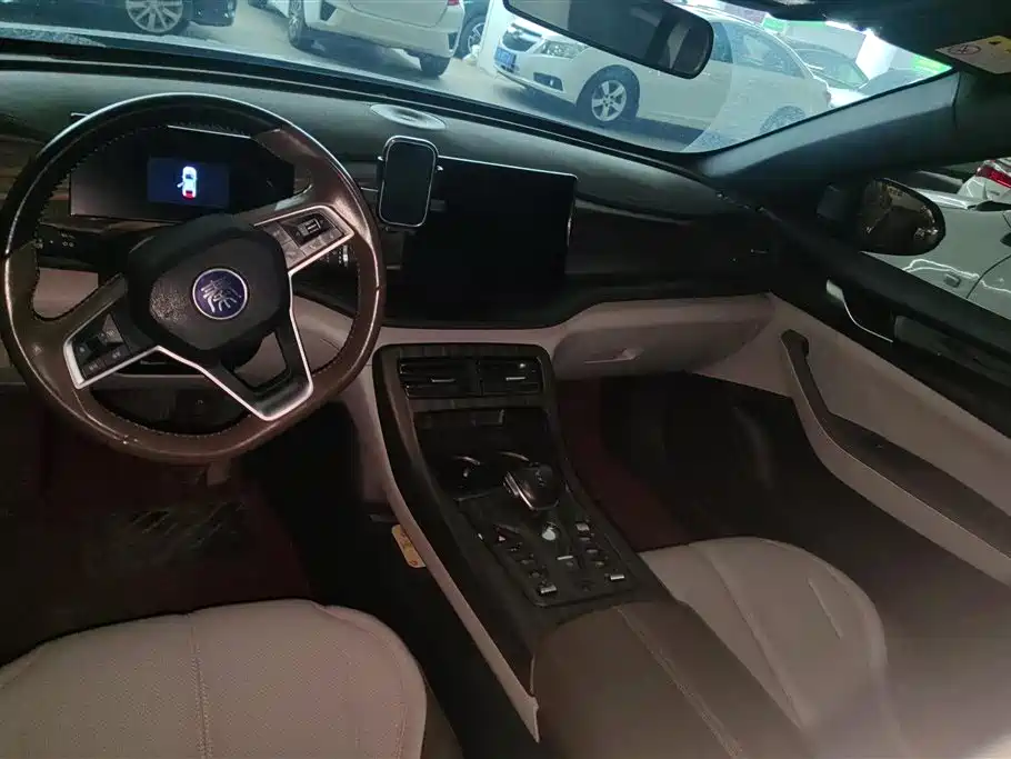 BYD Qin PLUS 2024 — фото 12