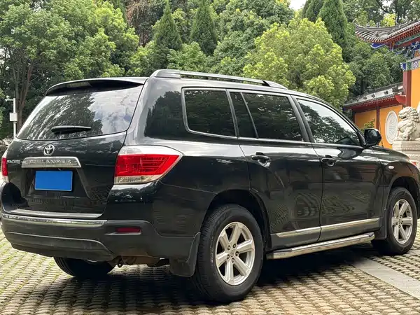 Toyota Highlander 2013
