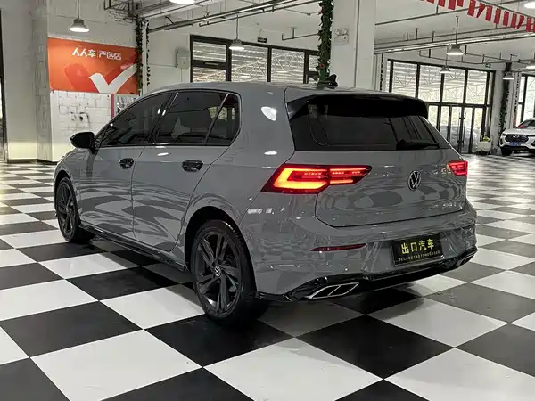 Volkswagen Golf 2023