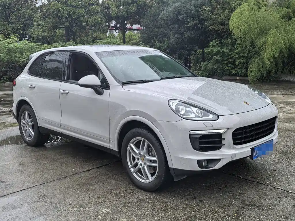 Porsche Cayenne 2017 — фото 3