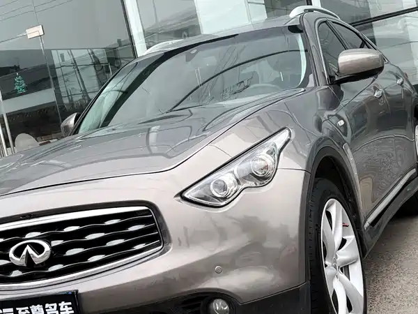 Infiniti FX 2009
