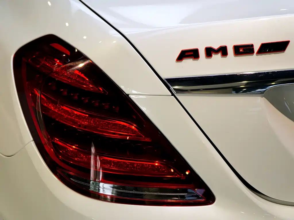 Mercedes-Benz S-Class AMG 2018 — фото 7