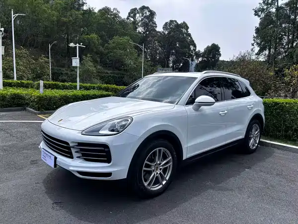 Porsche Cayenne 2019