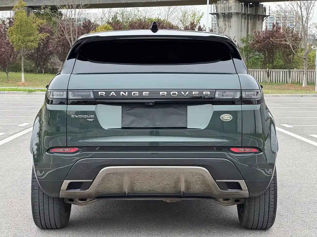 Land Rover Range Rover Evoque 2022 — фото 8