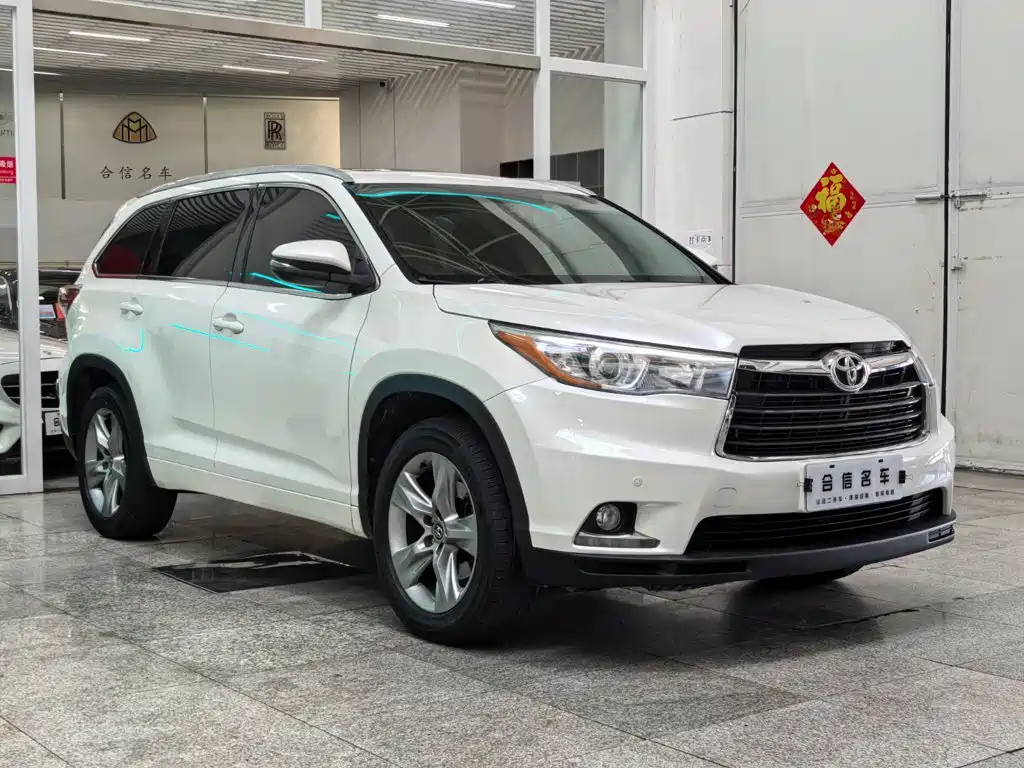 Toyota Highlander 2018 — фото 3