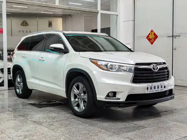 Toyota Highlander 2018
