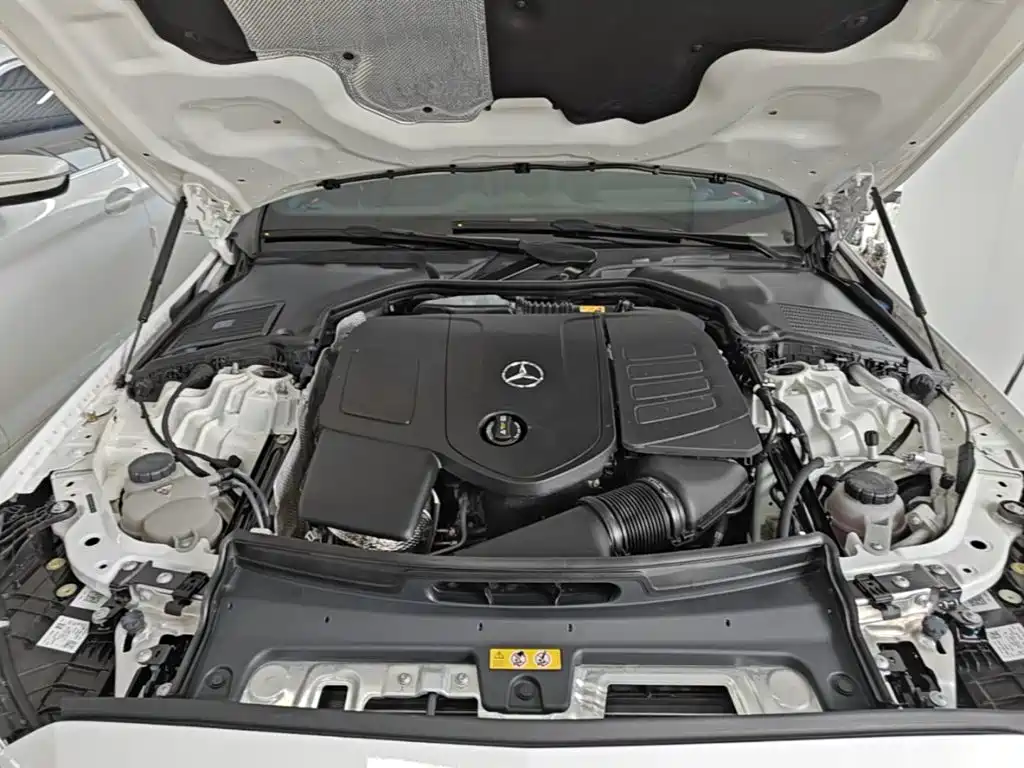 Mercedes-Benz C-Class 2024 — фото 20