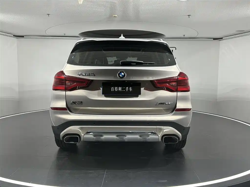 BMW X3 2019 — фото 11