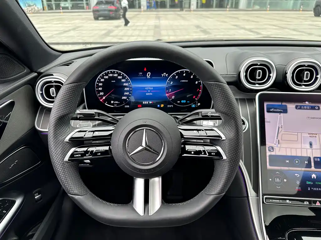 Mercedes-Benz C-Class 2022 — фото 11
