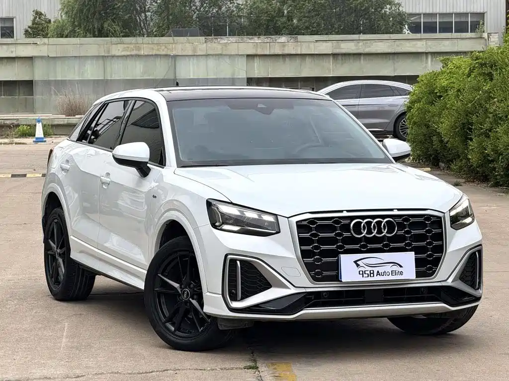Audi Q2L 2022