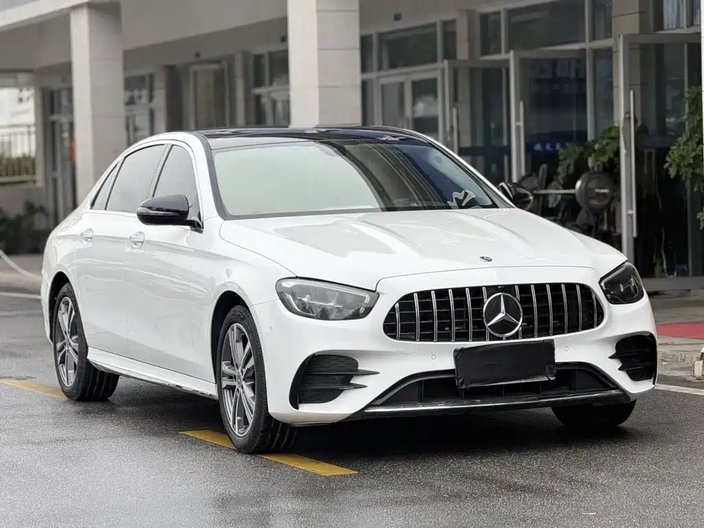 Mercedes-Benz E-Class 2021 — фото 3