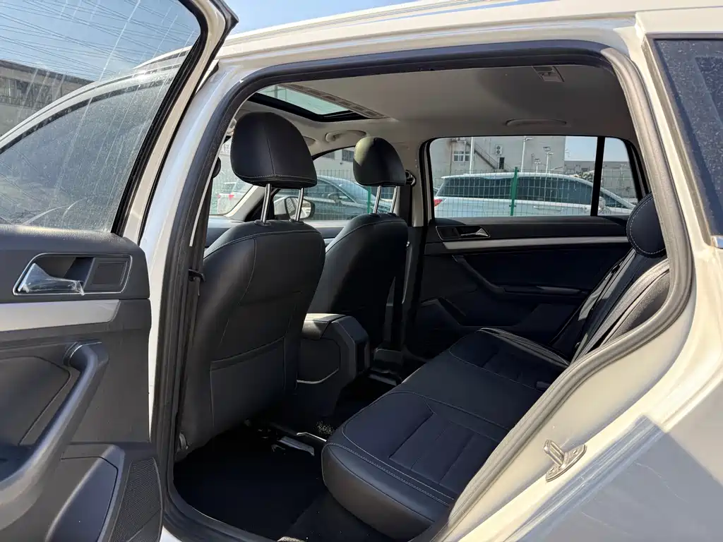 Volkswagen Gran Lavida 2019 — фото 21