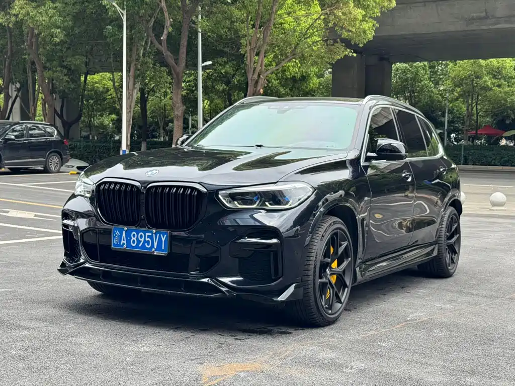 BMW X5 2023 — фото 1