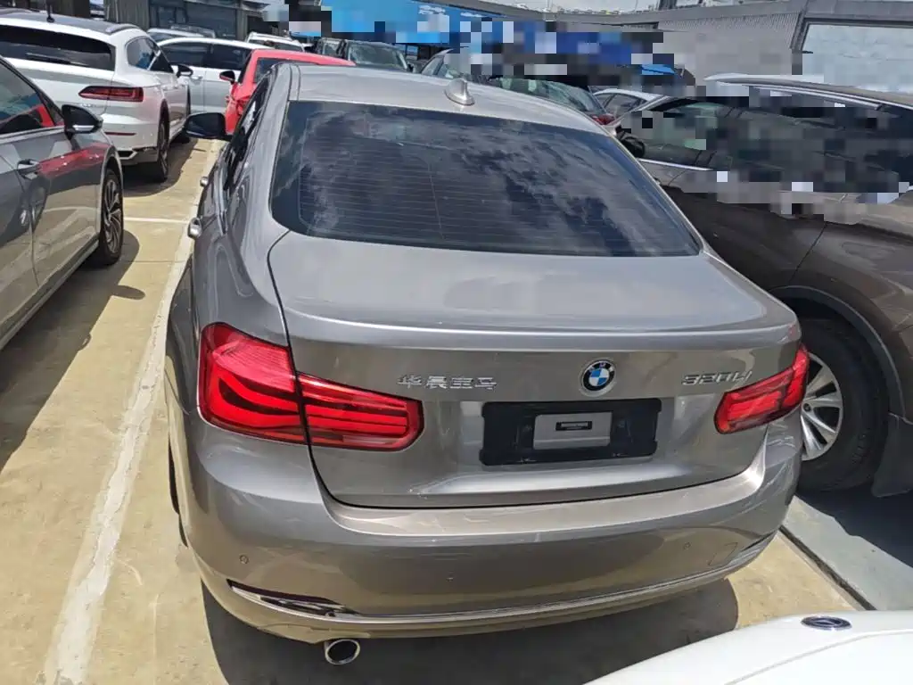 BMW 3 Series 2016