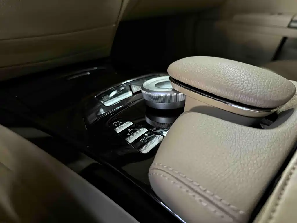 Mercedes-Benz S-Class 2013 — фото 31