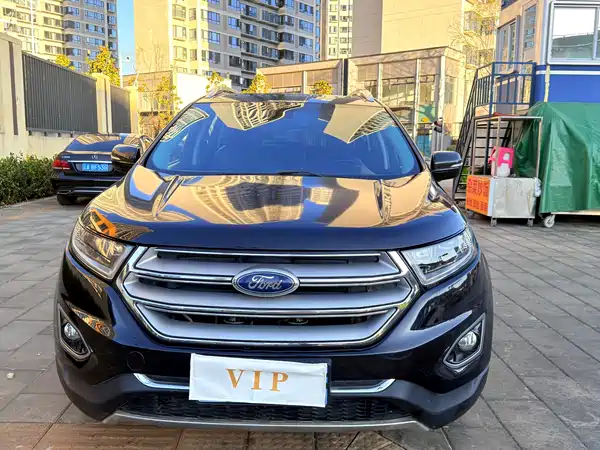 Ford Edge 2015