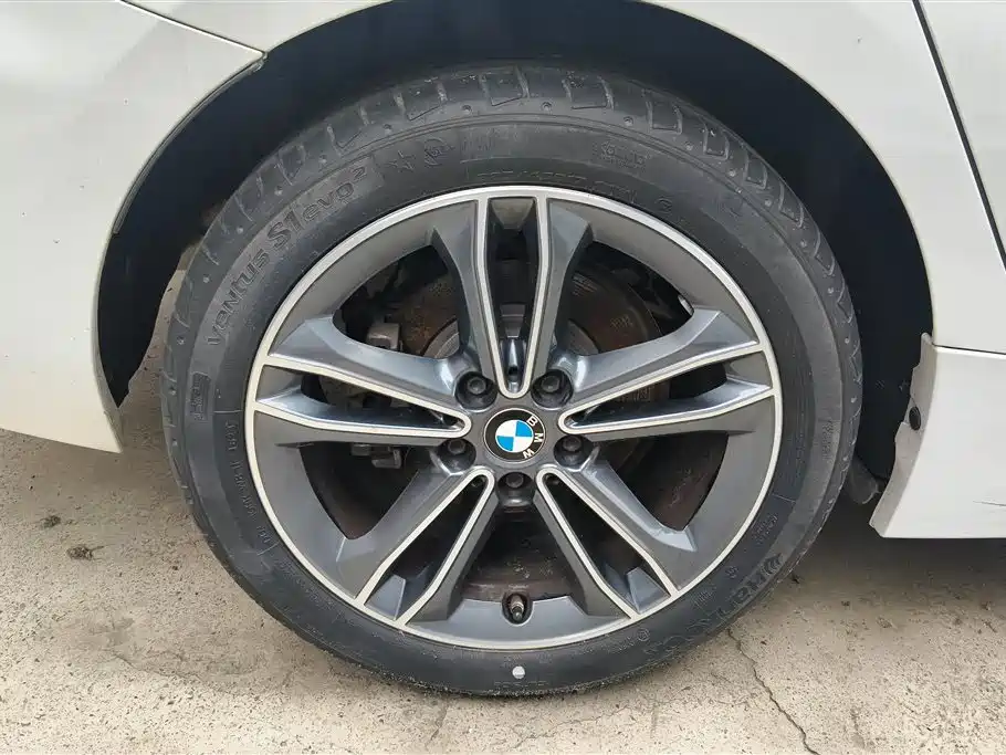 BMW 1 Series 2023