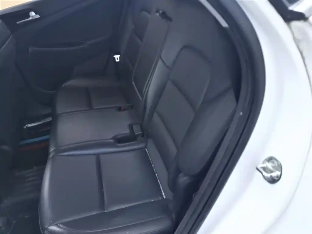 Hyundai Tucson 2017 — фото 24