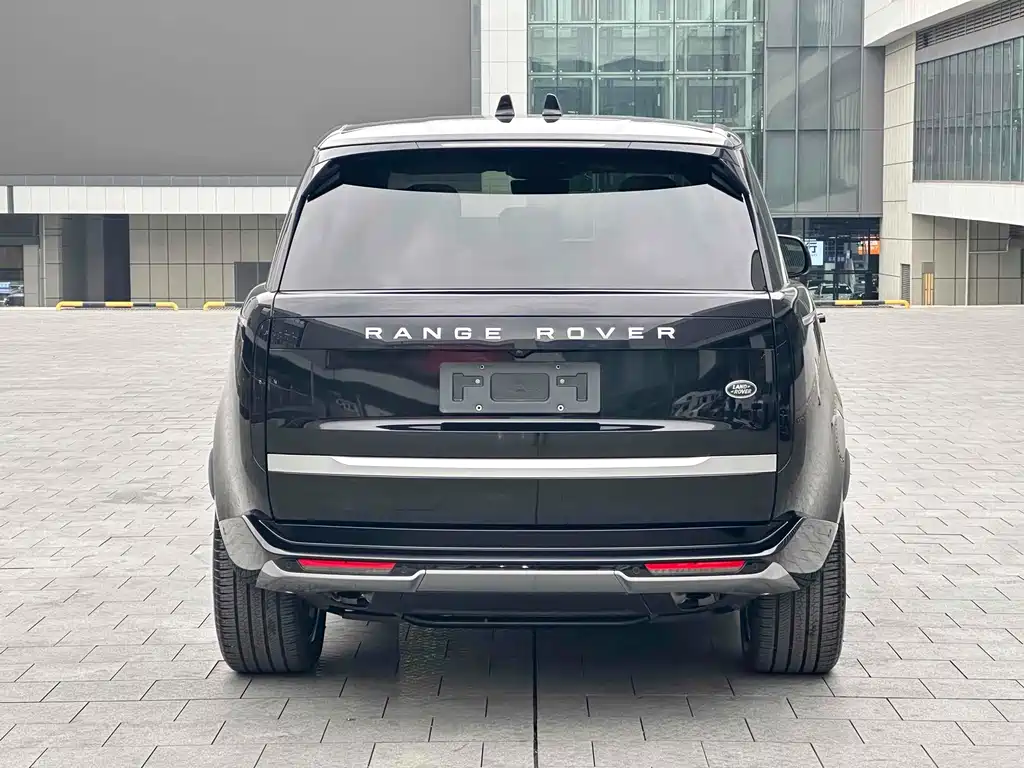 Land Rover Range Rover 2022 — фото 16